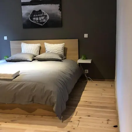 בית נופש Stone House In With Private Pool
