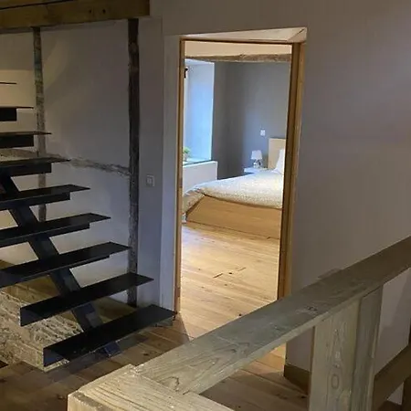 בית נופש Stone House In With Private Pool